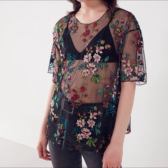 Kimchi Blue sheer floral embroidered t-shirt - Picture 1 of 8